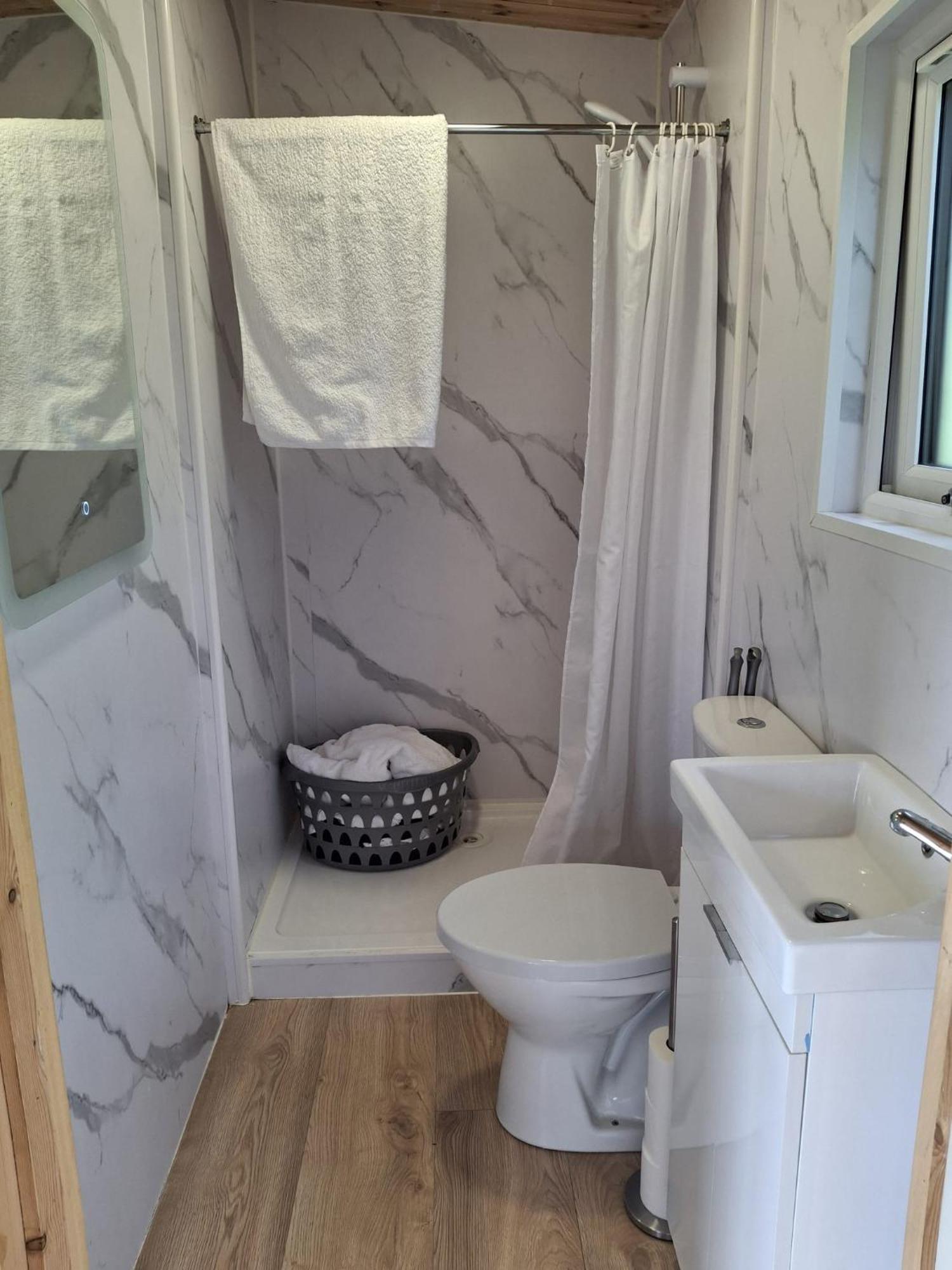 Deeside Manor Bed & Breakfast Stabannan Luaran gambar