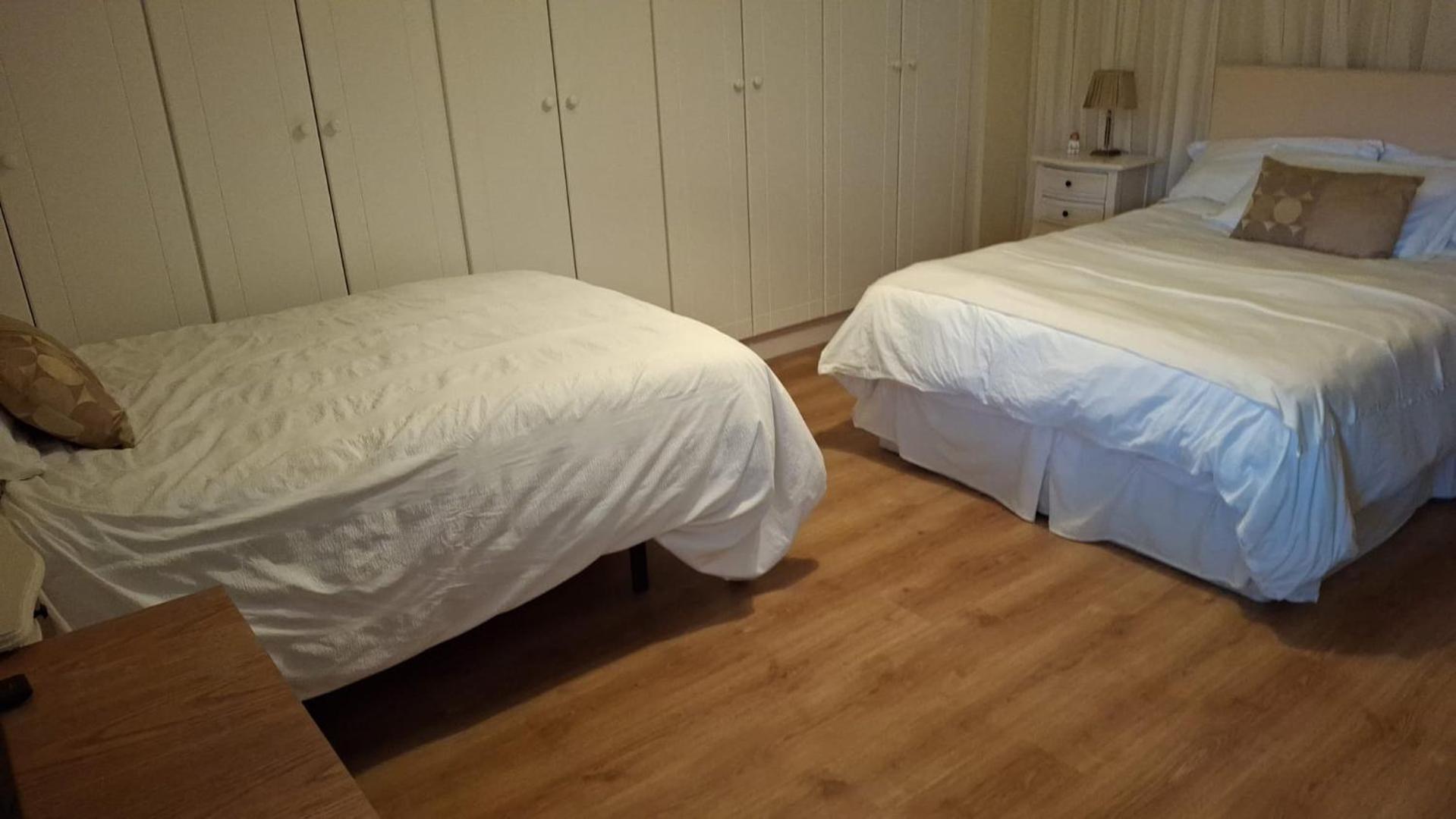 Deeside Manor Bed & Breakfast Stabannan Luaran gambar