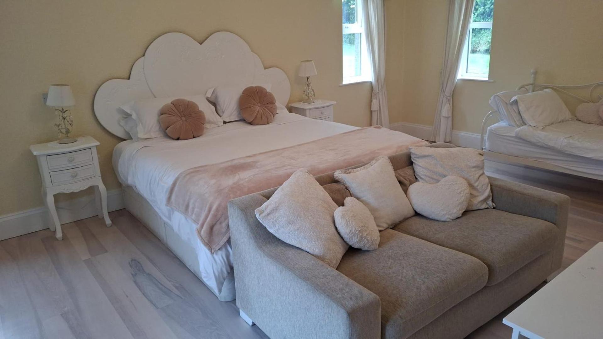 Deeside Manor Bed & Breakfast Stabannan Luaran gambar